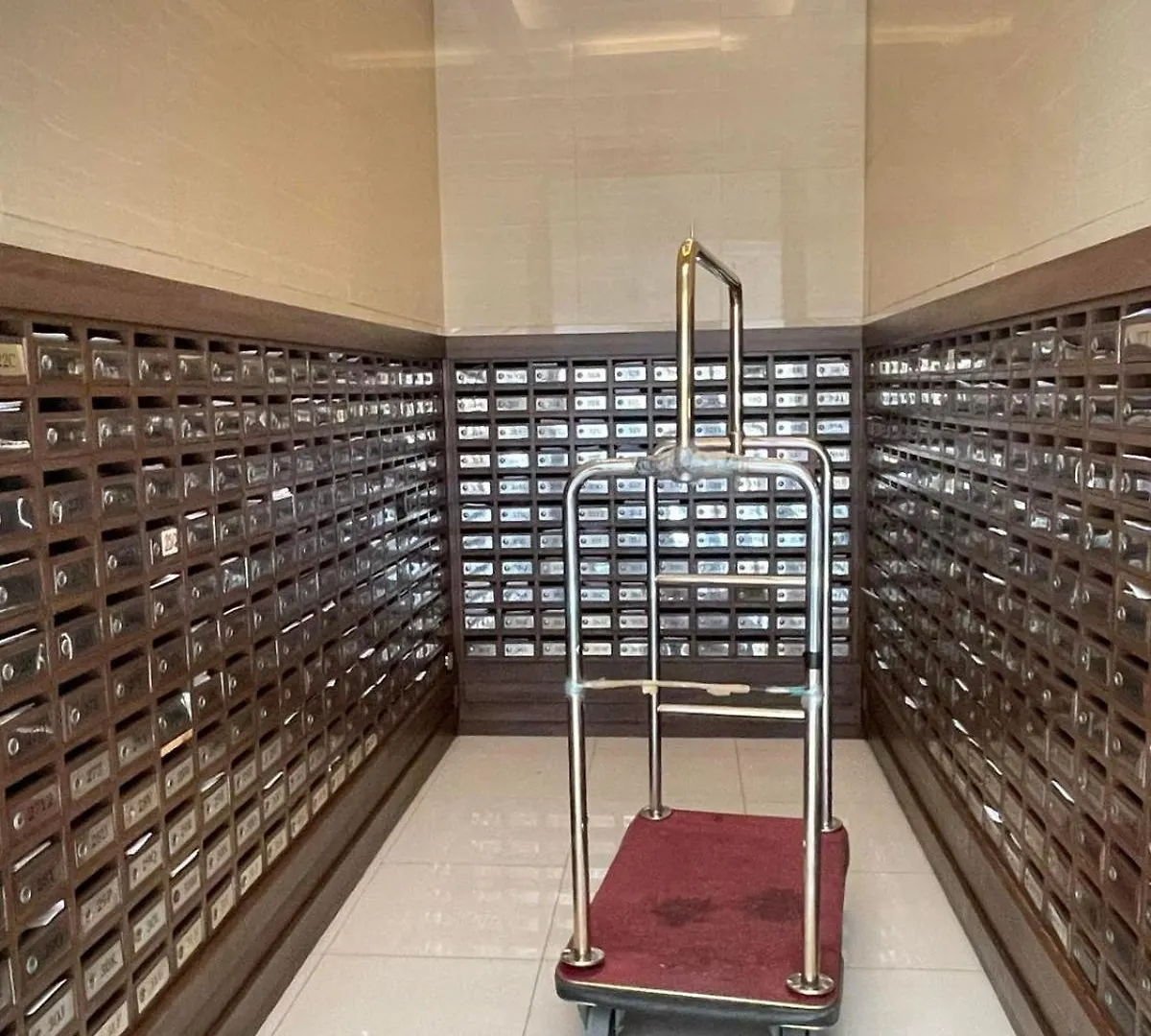 8 Adriatico 1 Bedroom Condo Unit Manila 0*,